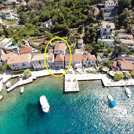 Rose - Apartmani Janovic Luštica Esterno foto
