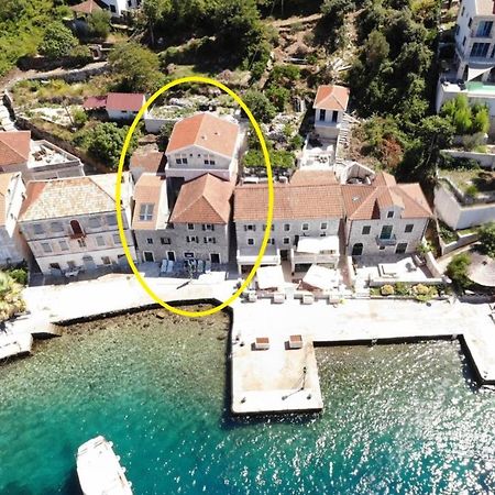 Rose - Apartmani Janovic Luštica Esterno foto