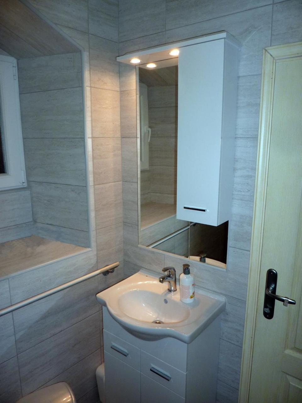 Rose - Apartmani Janovic Luštica Esterno foto